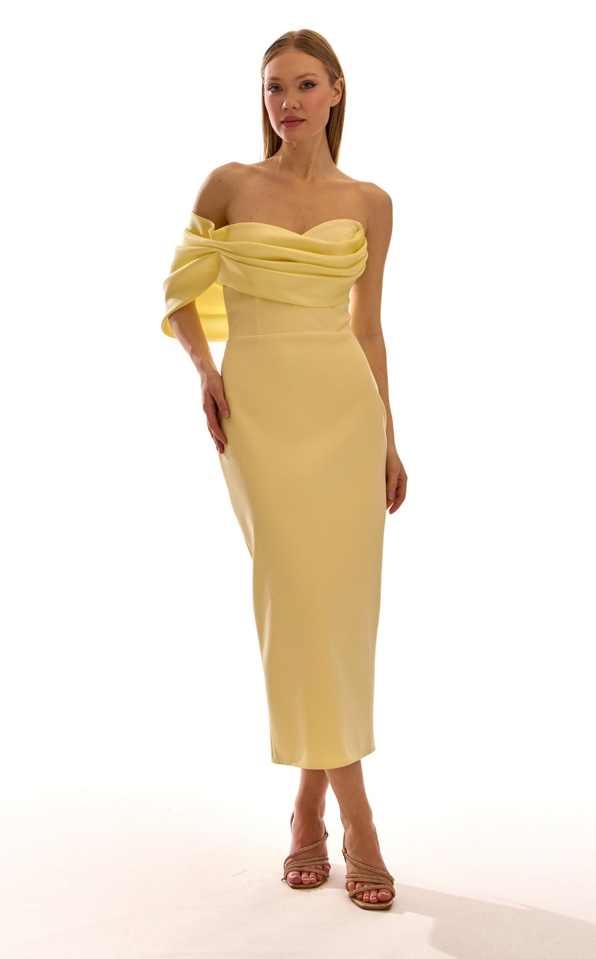 Hot Contact 8419 Dress